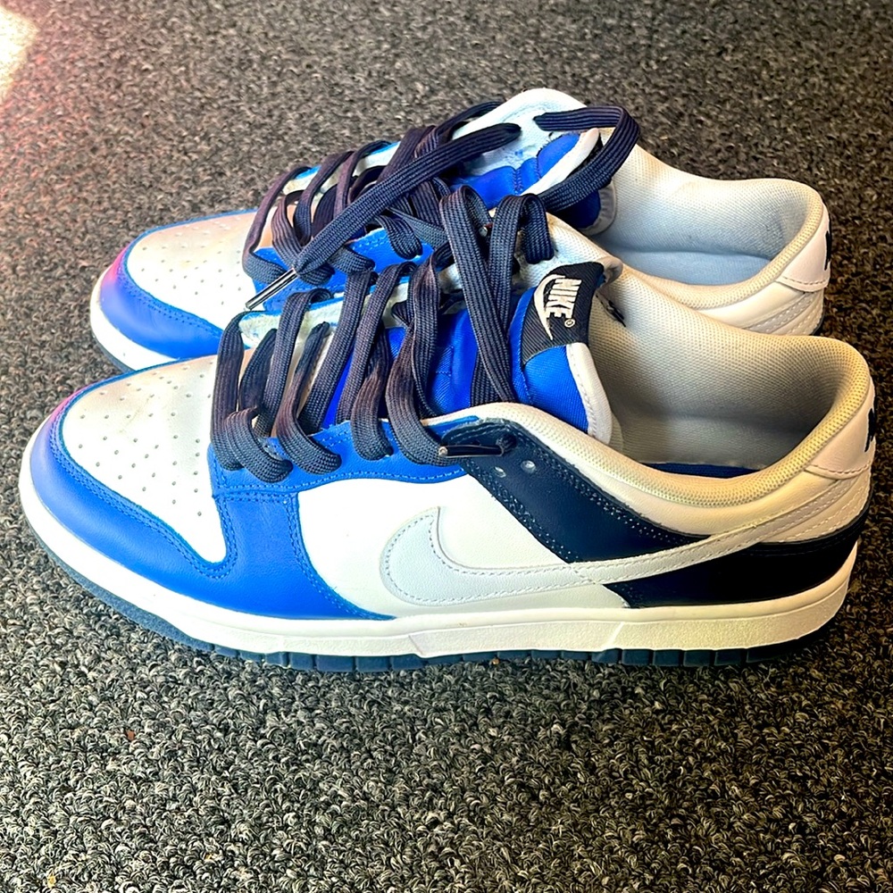 Nike dunk low game royal blue